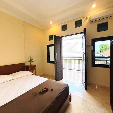 Zigiz Lovina Hostel ภายนอก รูปภาพ