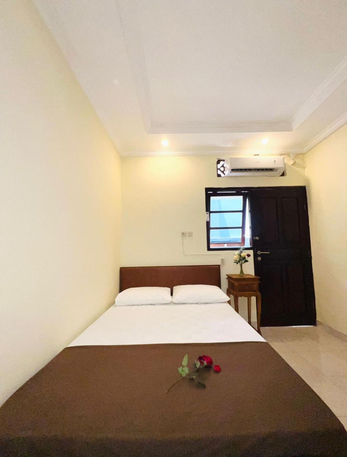 Zigiz Lovina Hostel ภายนอก รูปภาพ