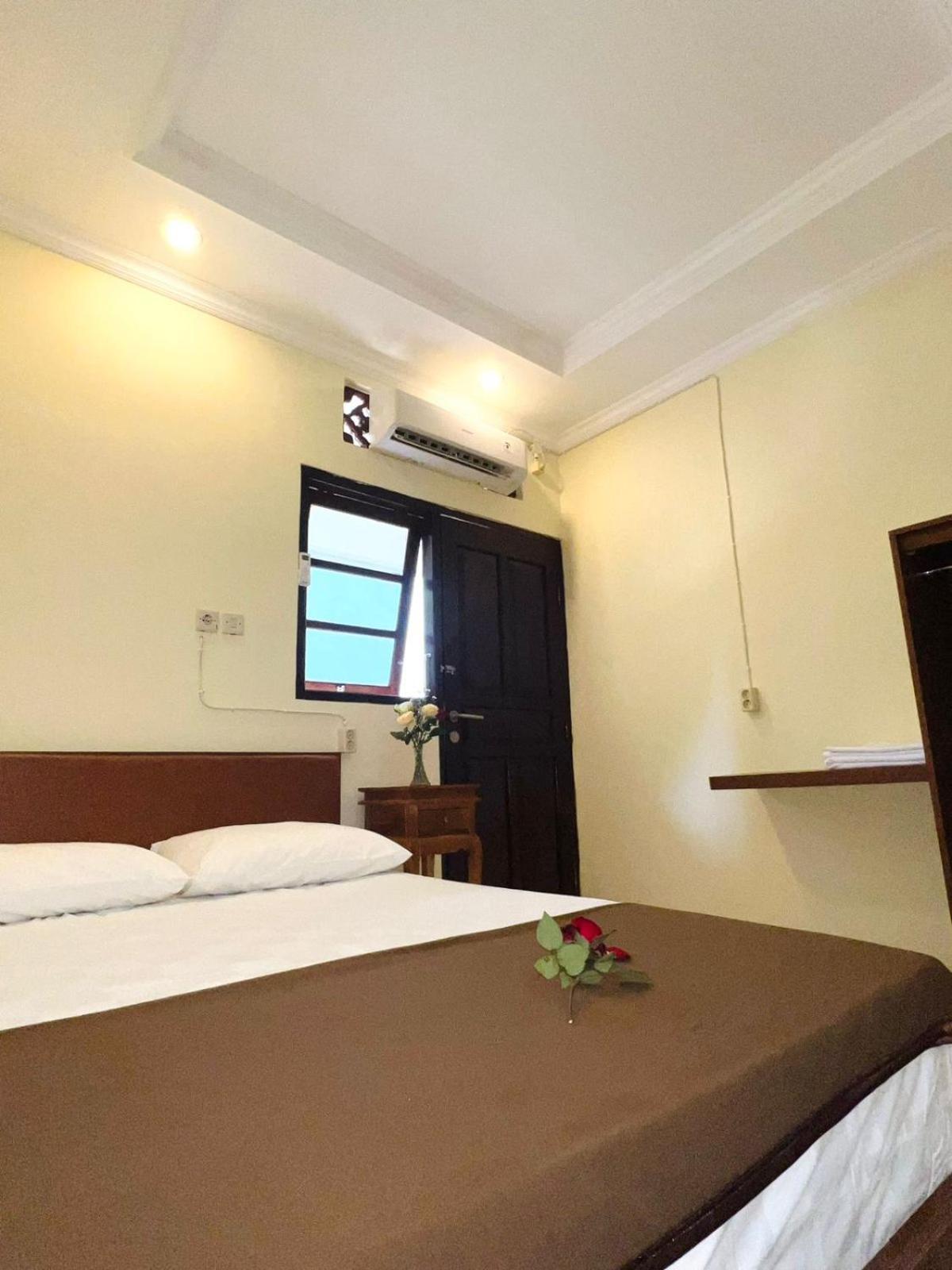 Zigiz Lovina Hostel ภายนอก รูปภาพ