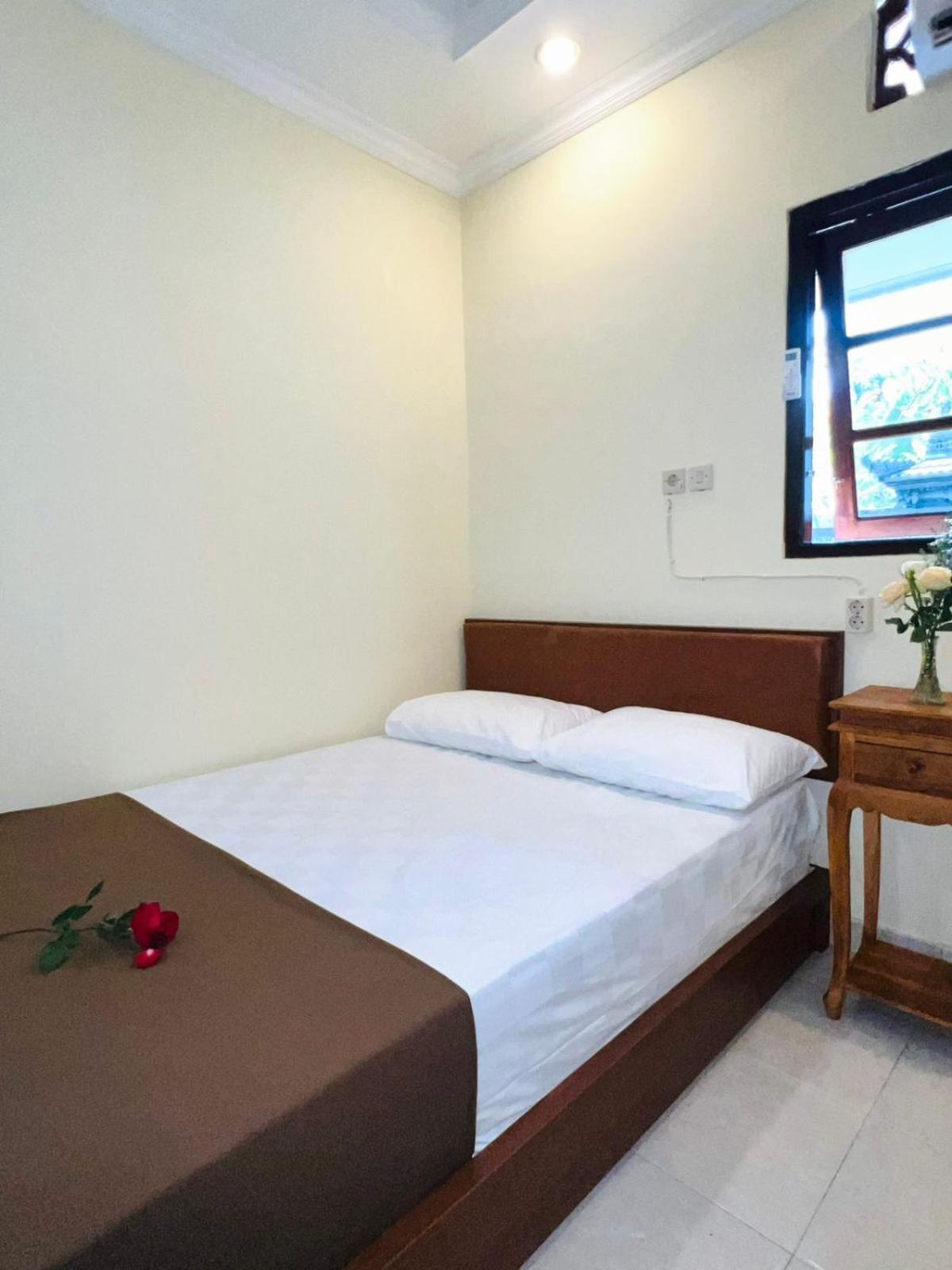 Zigiz Lovina Hostel ภายนอก รูปภาพ